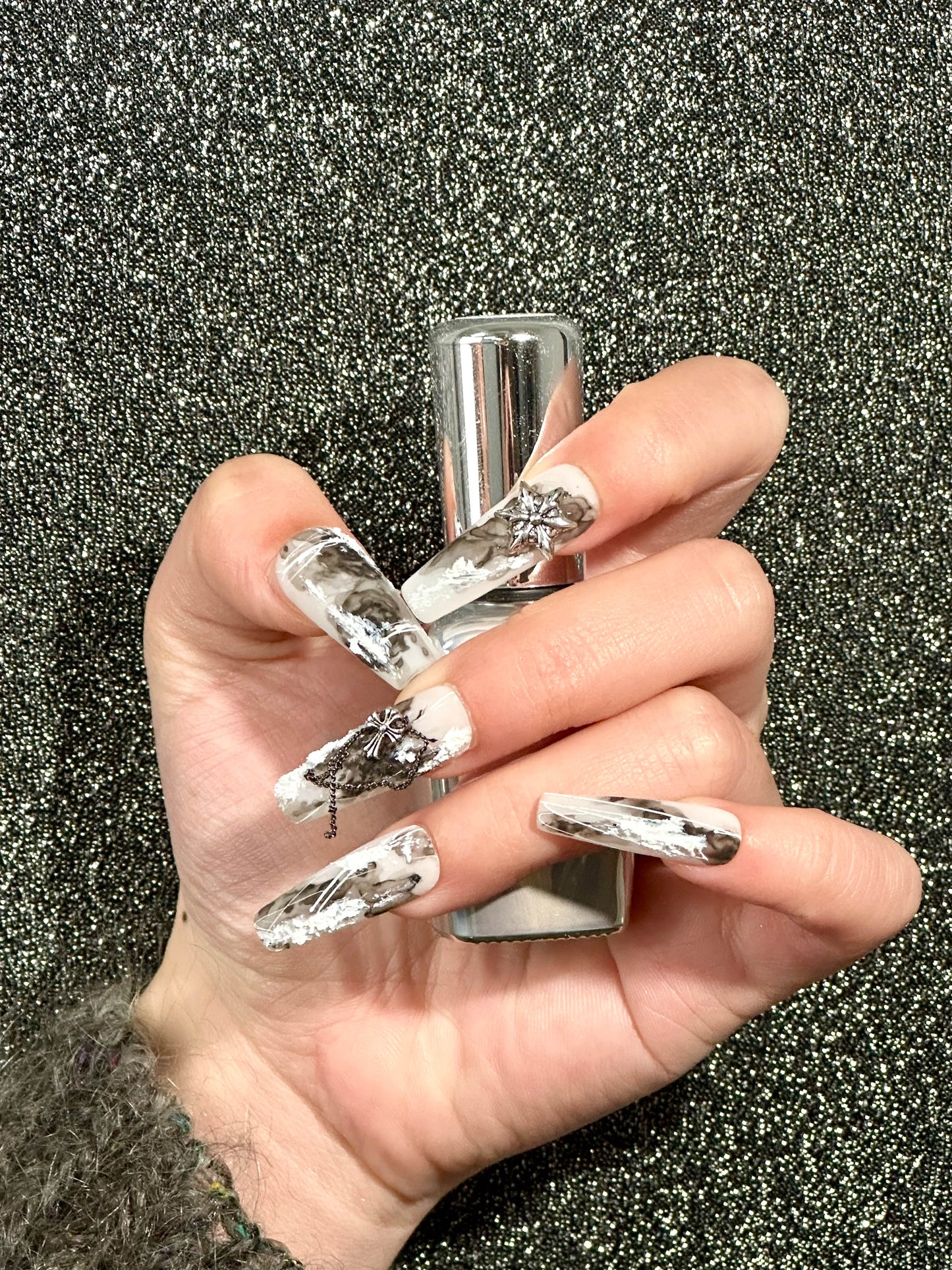 【Original Designs】-Gothic/black and white/chain/star 100%Handmade