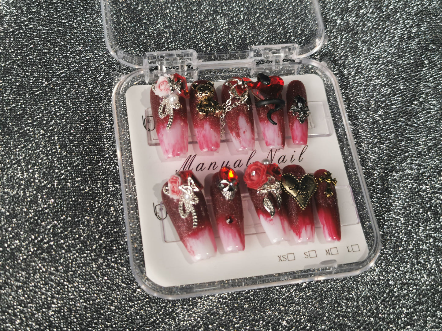 Customized press on nails