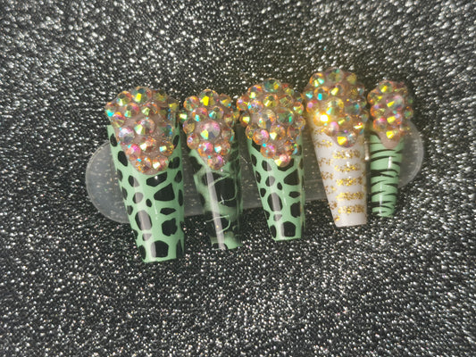 【press on nail】leopard queen