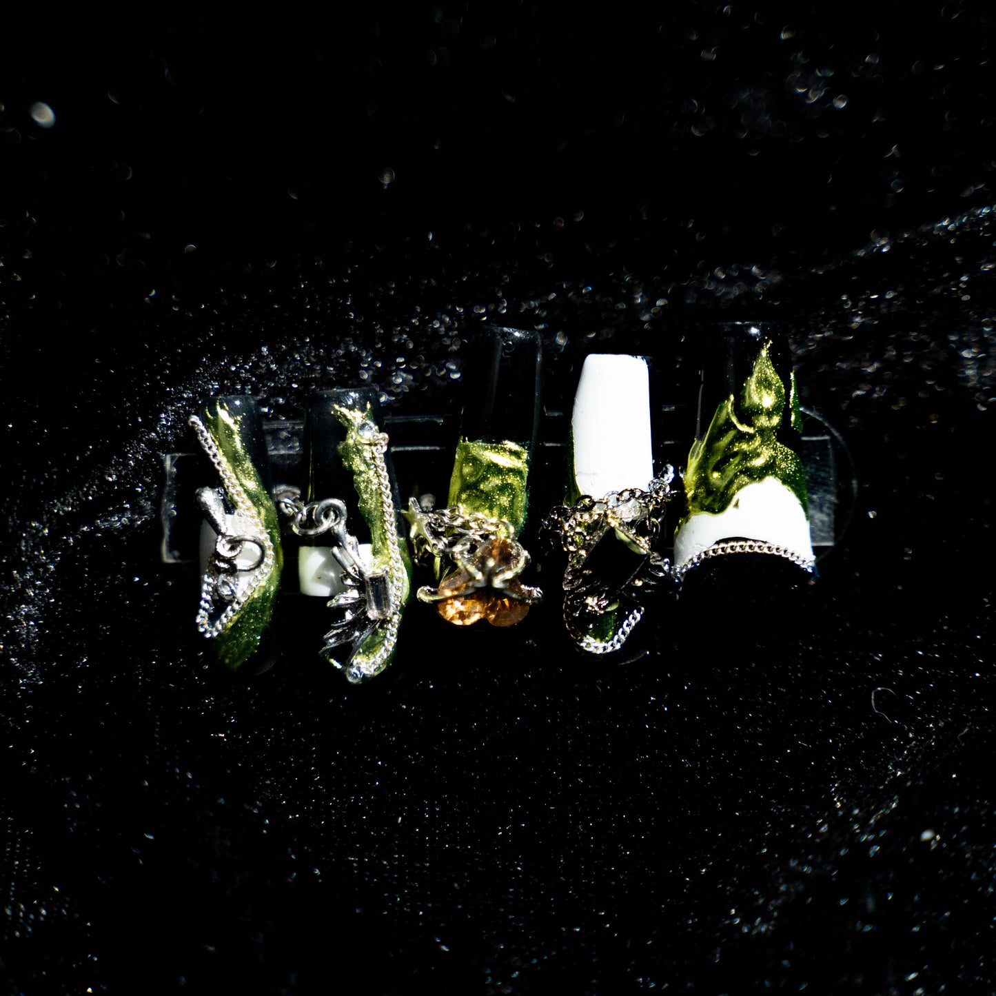 【Original Designs】-Kpop vibe/roger/cool/simple/chain 100%Handmade