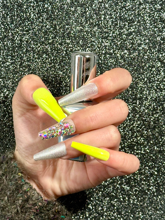 【machine made】long/chrome/diamond/yellow/shimmer 24PCS